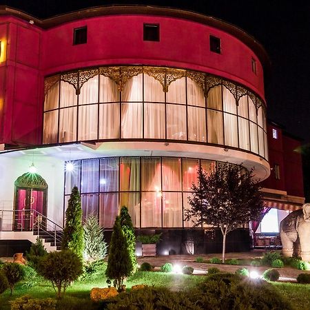 India Palace Hotel Charkov Buitenkant foto